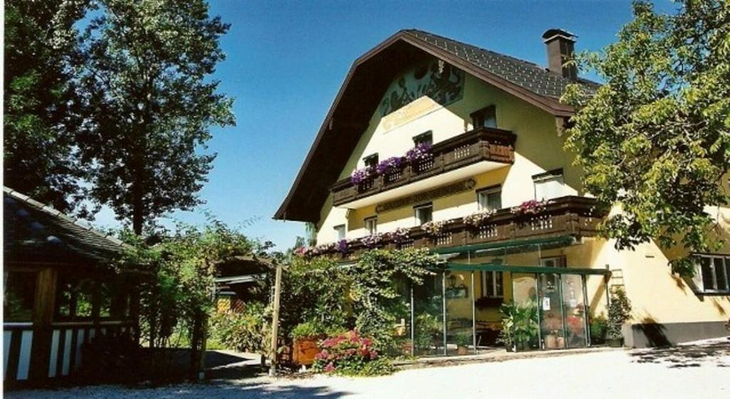 Zur Seeburg